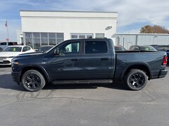 2026 Ram 1500 BIG HORN CREW CAB 4X4 5'7 BOX Pickup