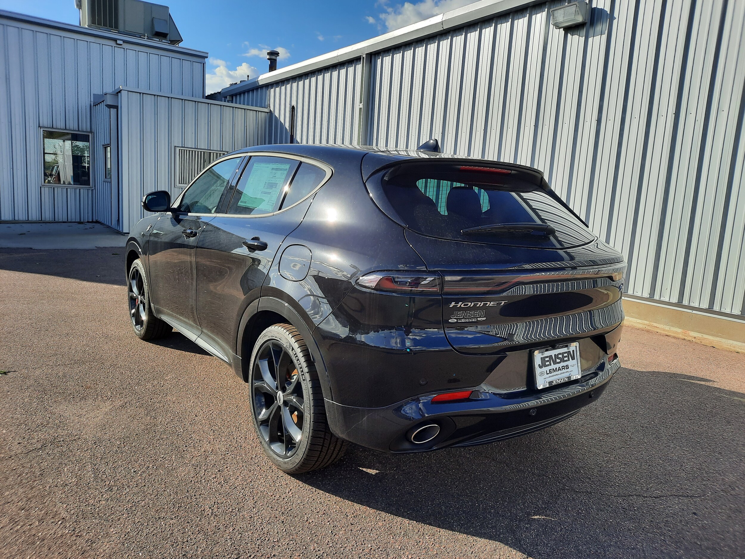 2024 Dodge Hornet R/T Plus photo 3