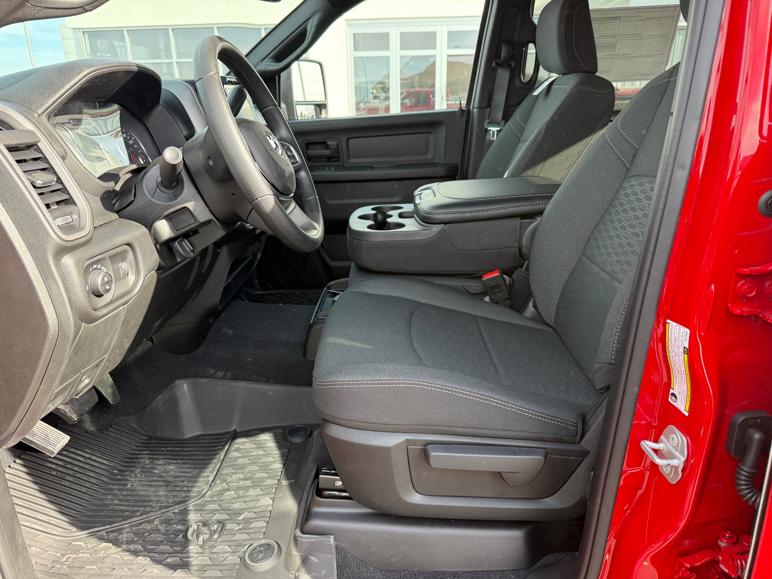 2026 RAM 2500 Tradesman - Photo 26
