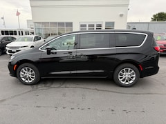 2026 Chrysler Pacifica SELECT AWD Passenger Van
