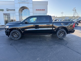 2026 Ram 1500 LIMITED CREW CAB 4X4 5'7 BOX Pickup