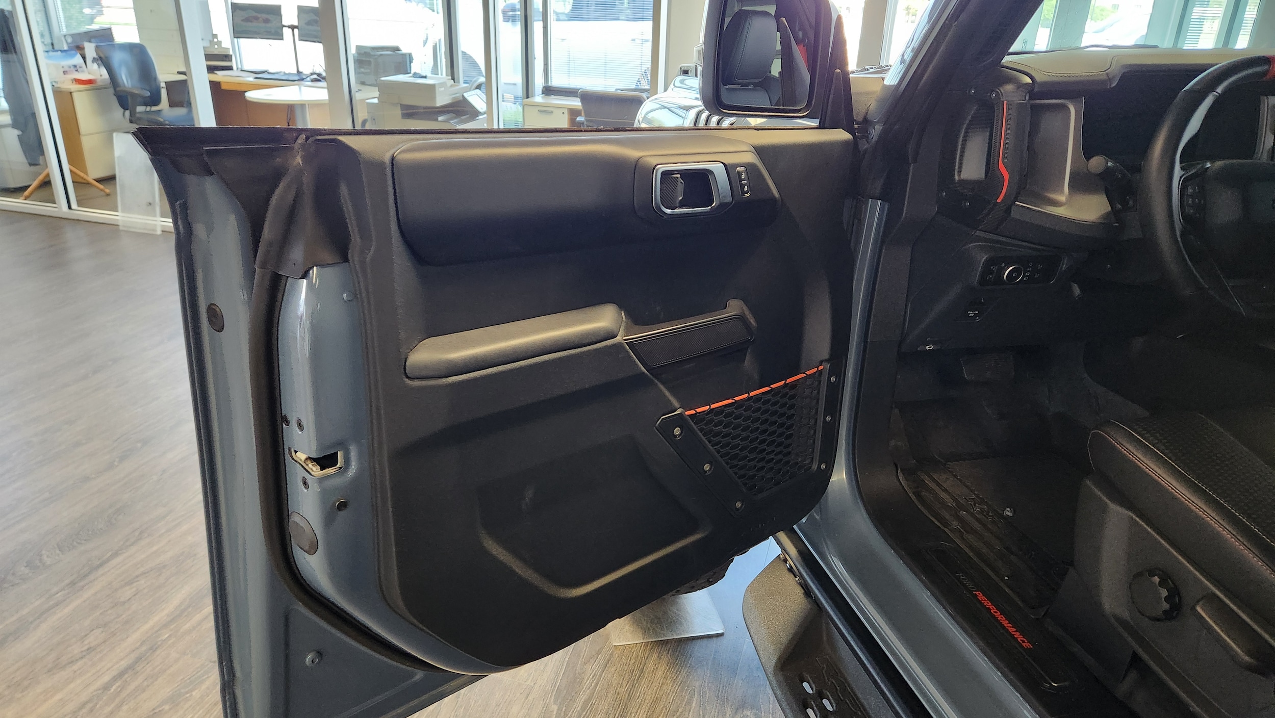 2024 Ford Bronco 4-Door Raptor - Photo 12
