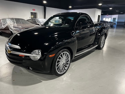 2004 Chevrolet SSR Base Truck