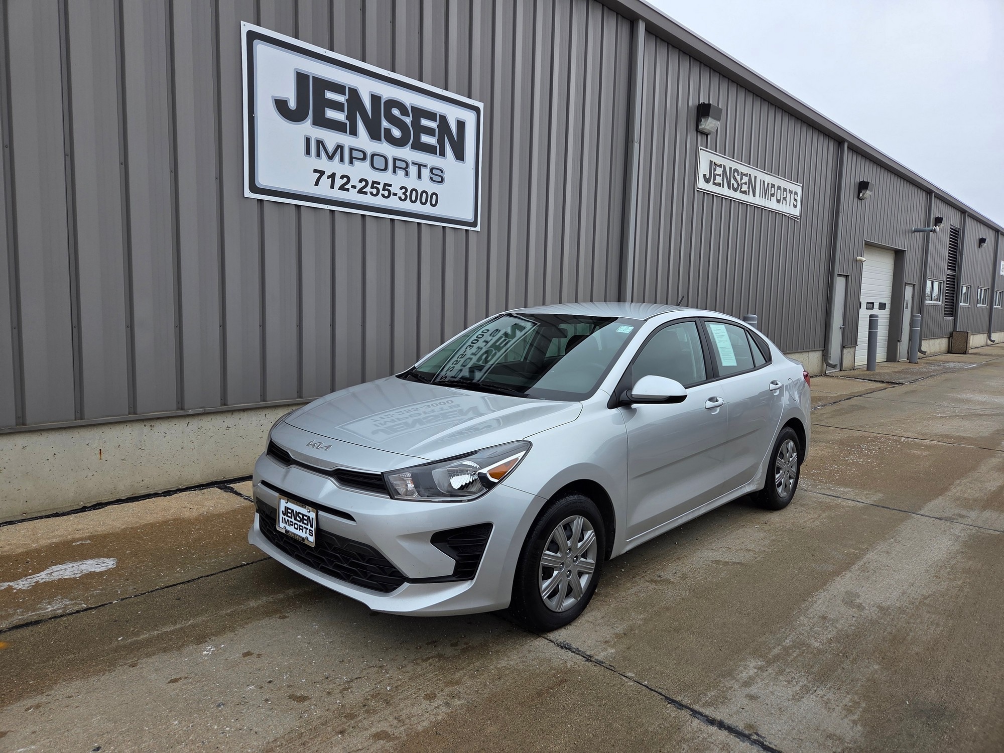 2023 Kia Rio S's photo