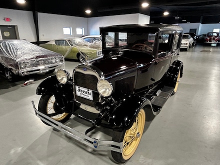 1928 Ford MODEL A Car