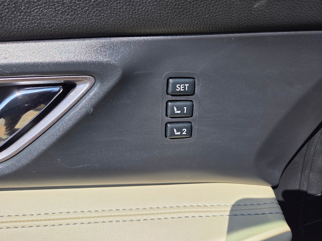 Used 2022 Subaru Ascent Limited Sport Utility