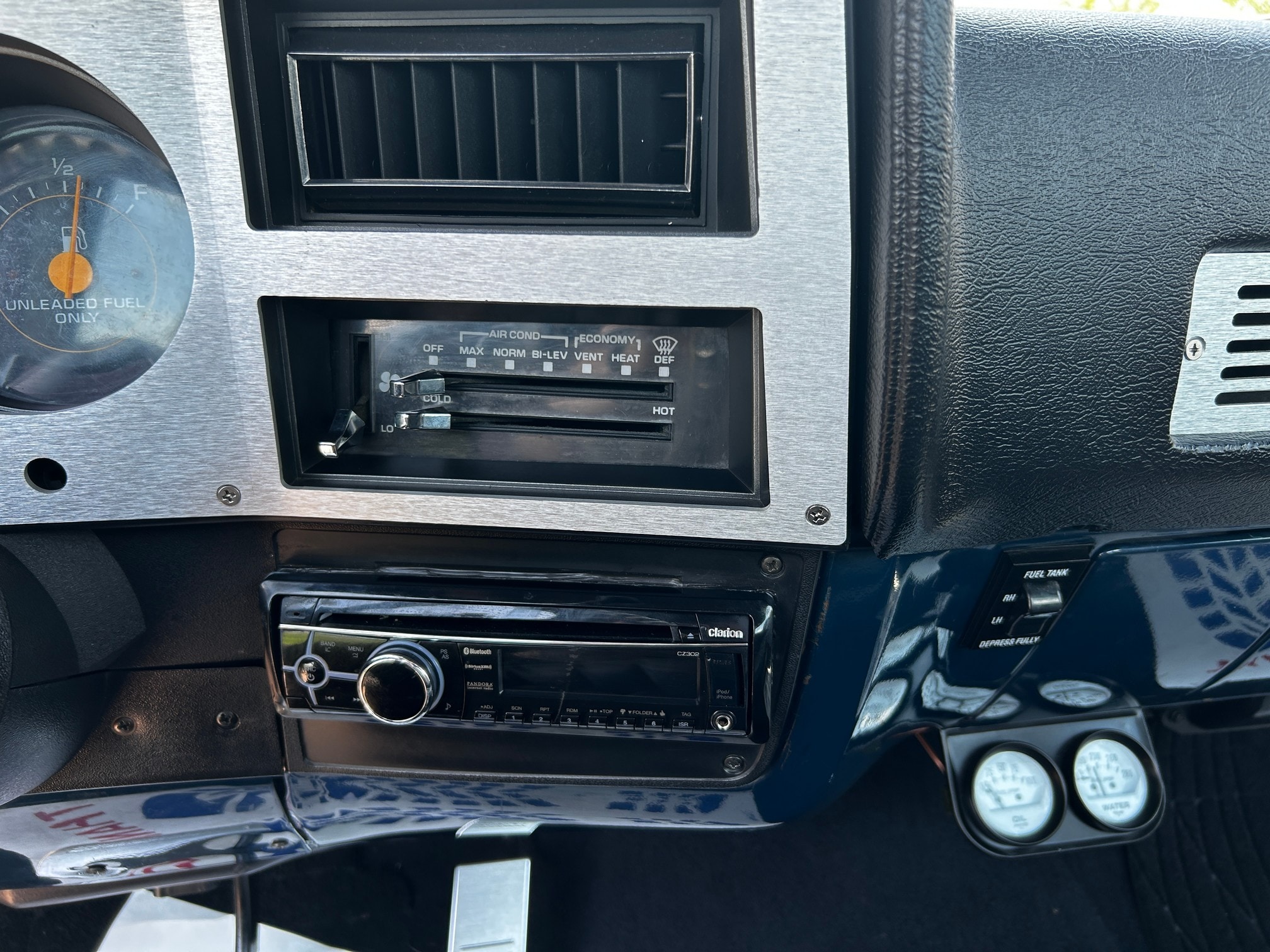 1986 Chevrolet C10 - Photo 11