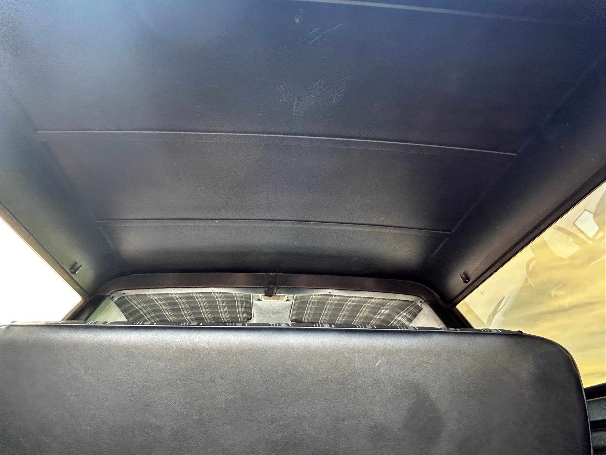 1981 Ford Bronco - Photo 26