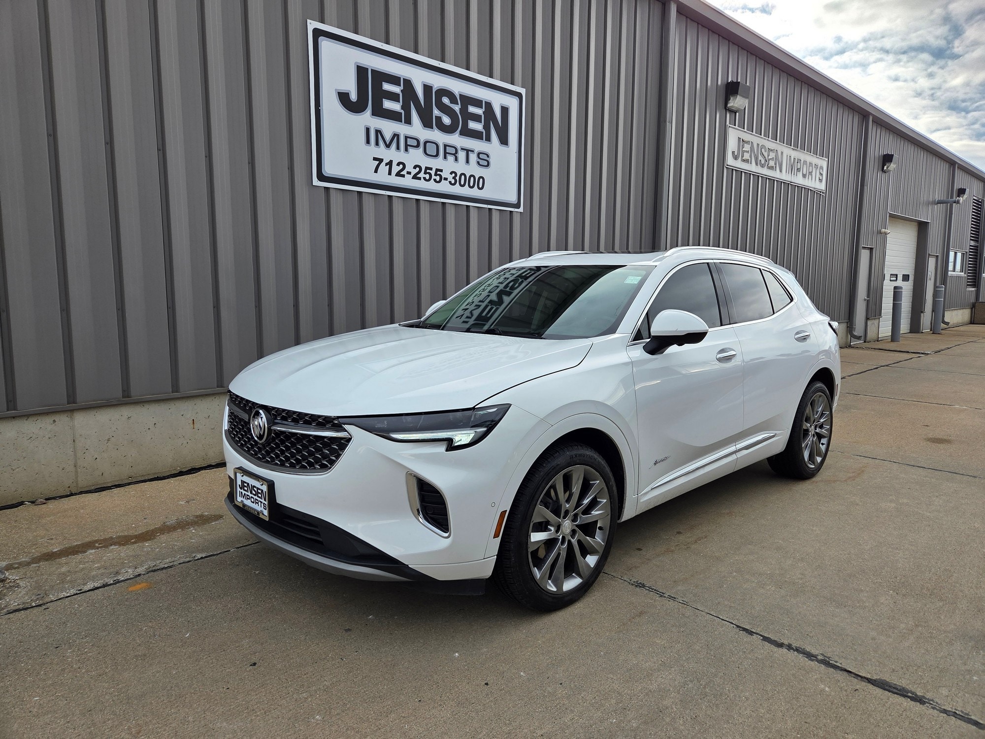 2021 Buick Envision Avenir's photo