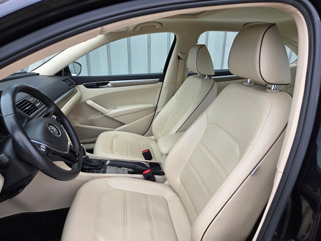 Used 2018 Volkswagen Passat Car