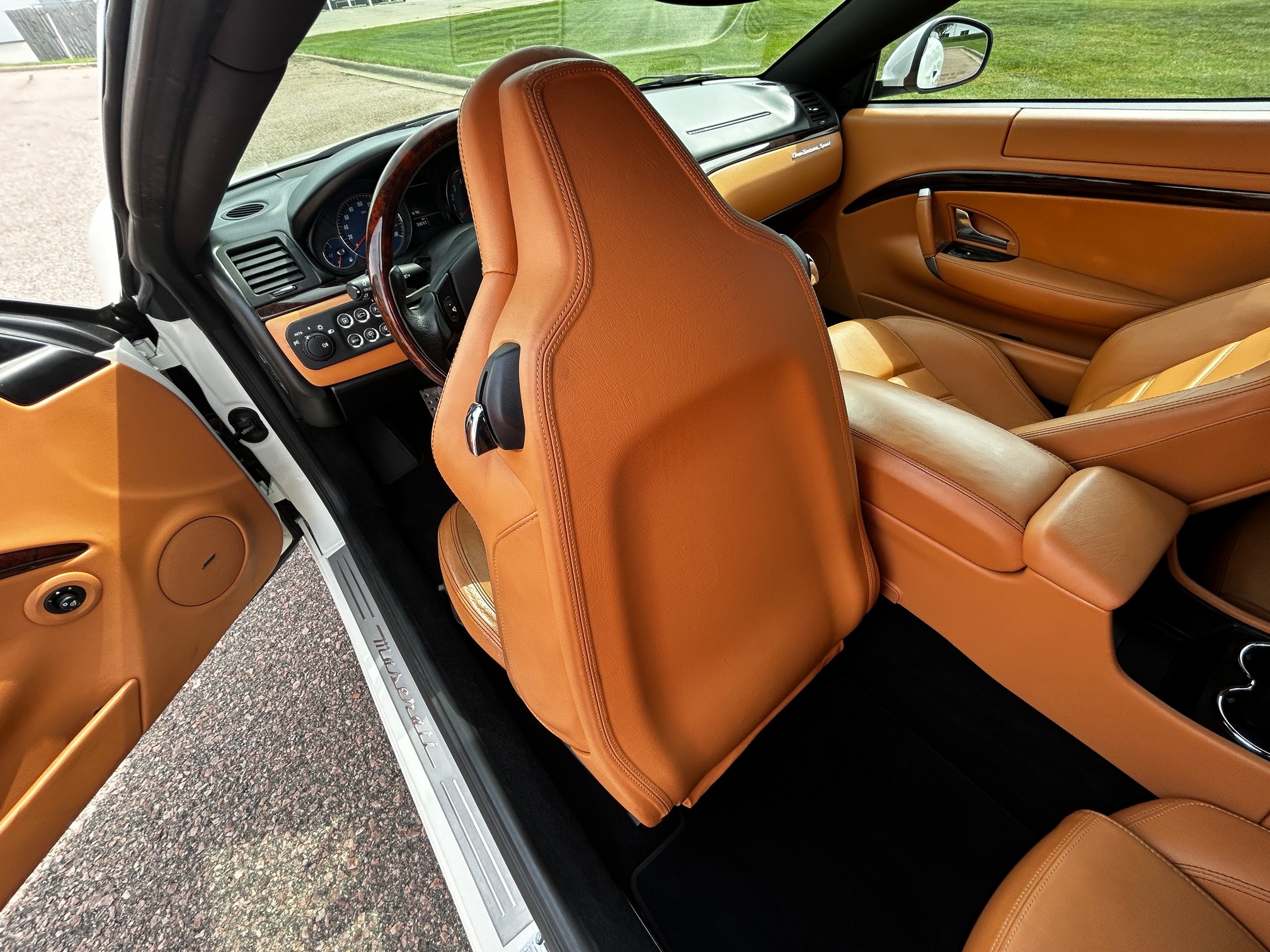 2013 Maserati GranTurismo MC - Photo 17