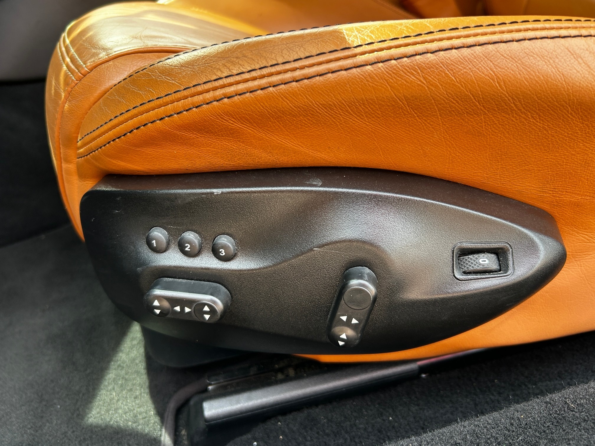 2013 Maserati GranTurismo MC - Photo 11