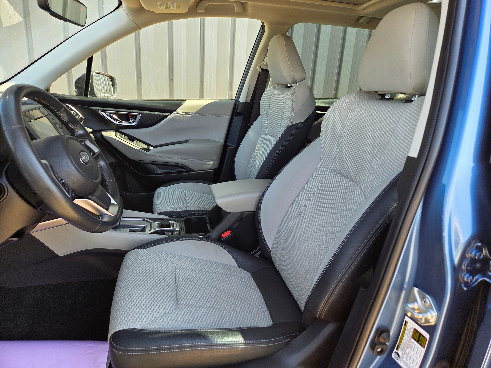 2023 Subaru Forester Premium photo 2