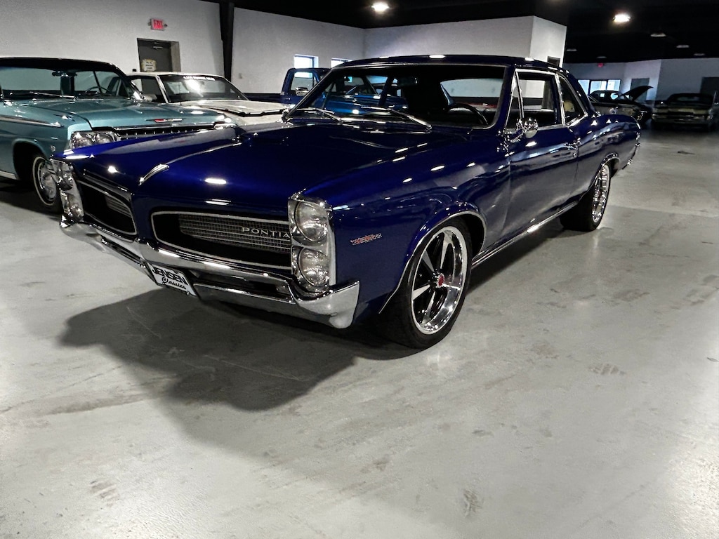 Used 1966 PONTIAC TEMPEST Car