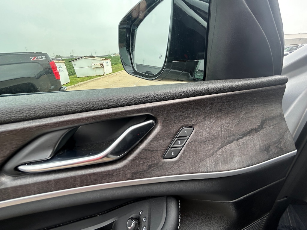 Used 2025 Jeep Grand Cherokee Limited Sport Utility