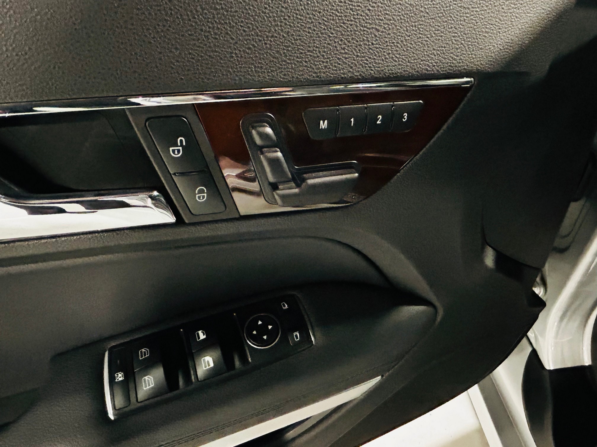 2011 Mercedes-Benz E-Class E350 - Photo 6