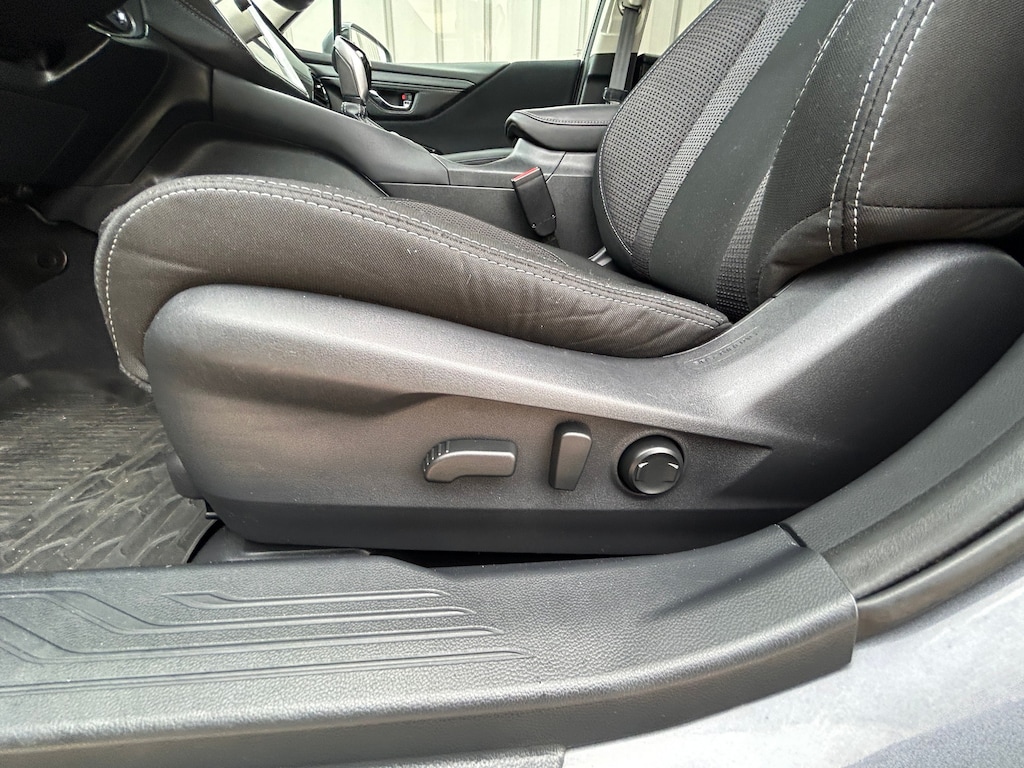 Used 2024 Subaru Outback Premium Sport Utility