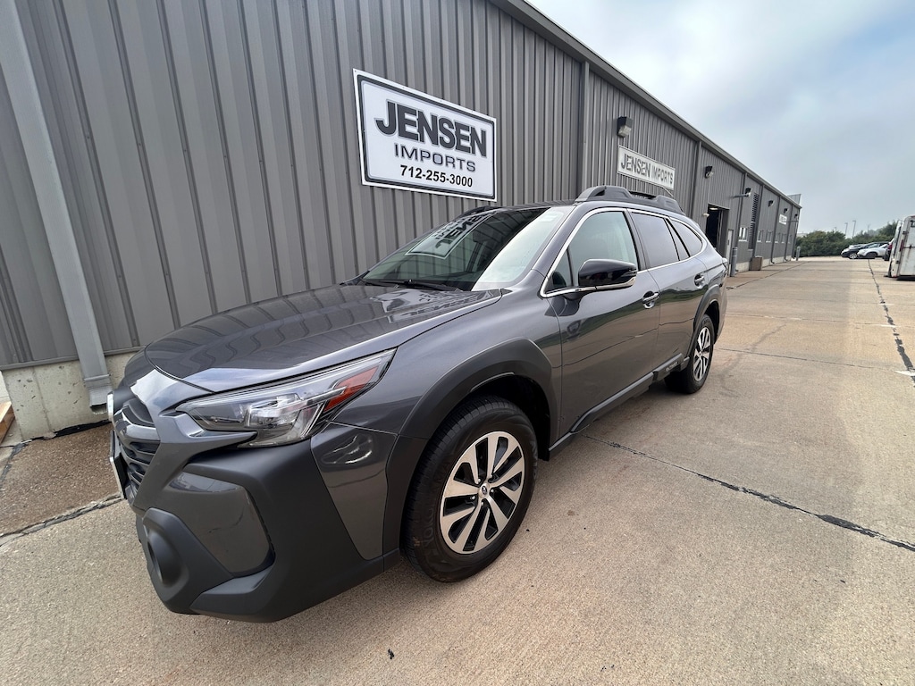 Used 2024 Subaru Outback Premium Sport Utility