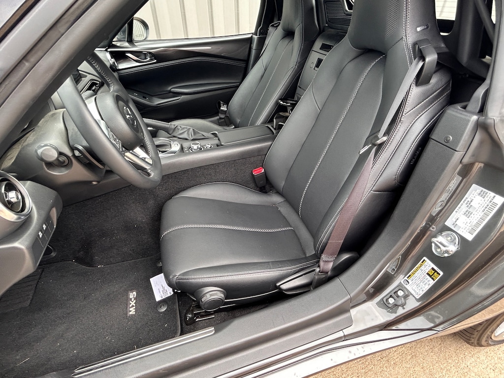 Used 2022 Mazda MX-5 Miata Grand Touring Convertible