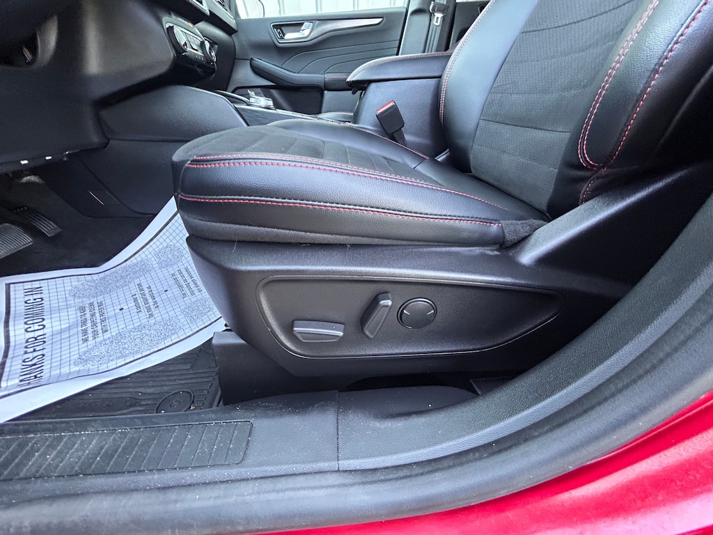 Used 2022 Ford Escape SEL Sport Utility