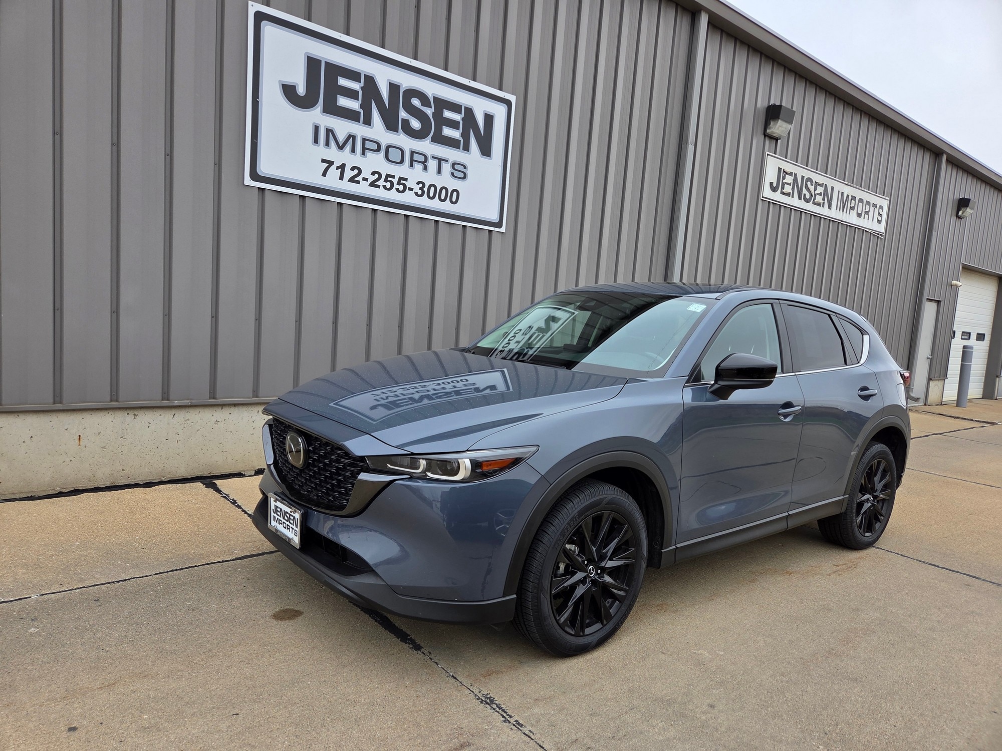 2023 Mazda CX-5 S Carbon Edition's photo