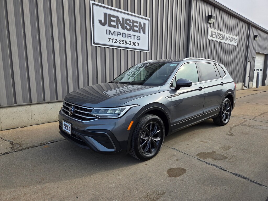 Used 2023 Volkswagen Tiguan SE Sport Utility
