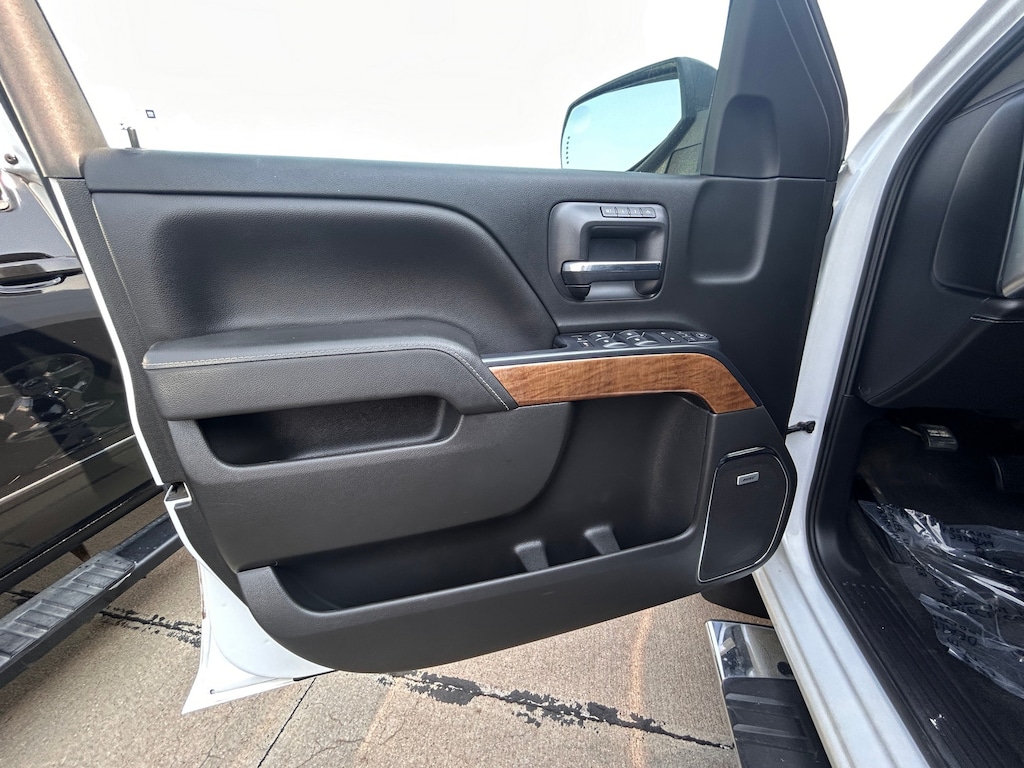 Used 2018 Chevrolet Silverado 1500 LTZ Crew Cab Pickup