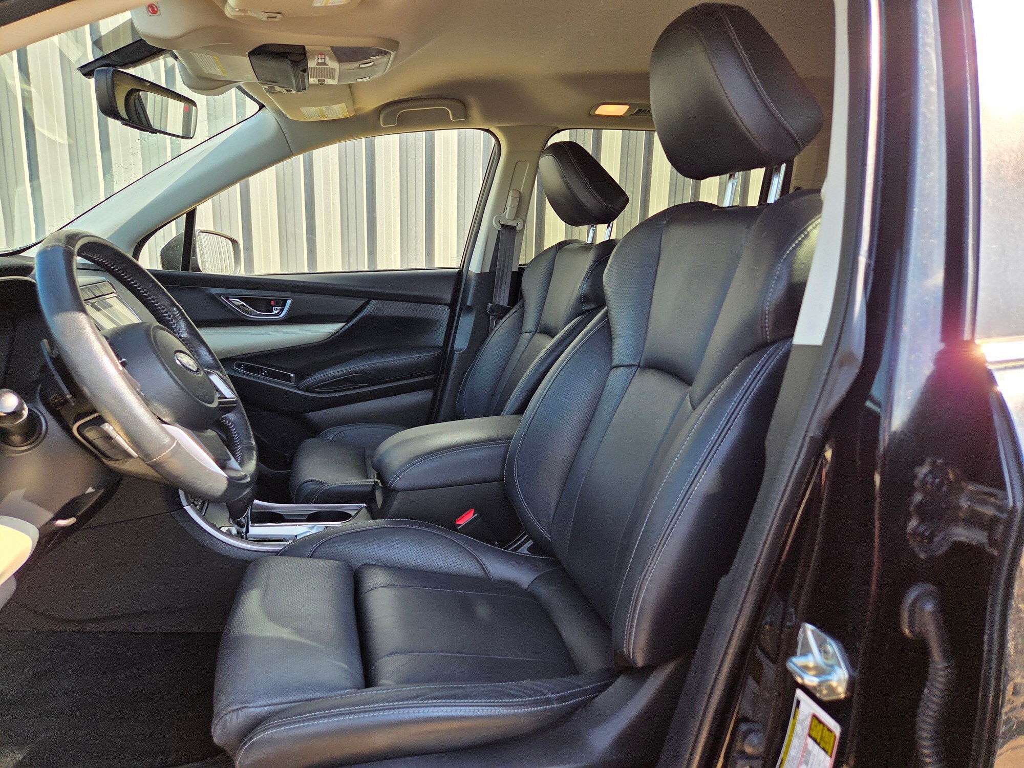 2022 Subaru Ascent Limited photo 4