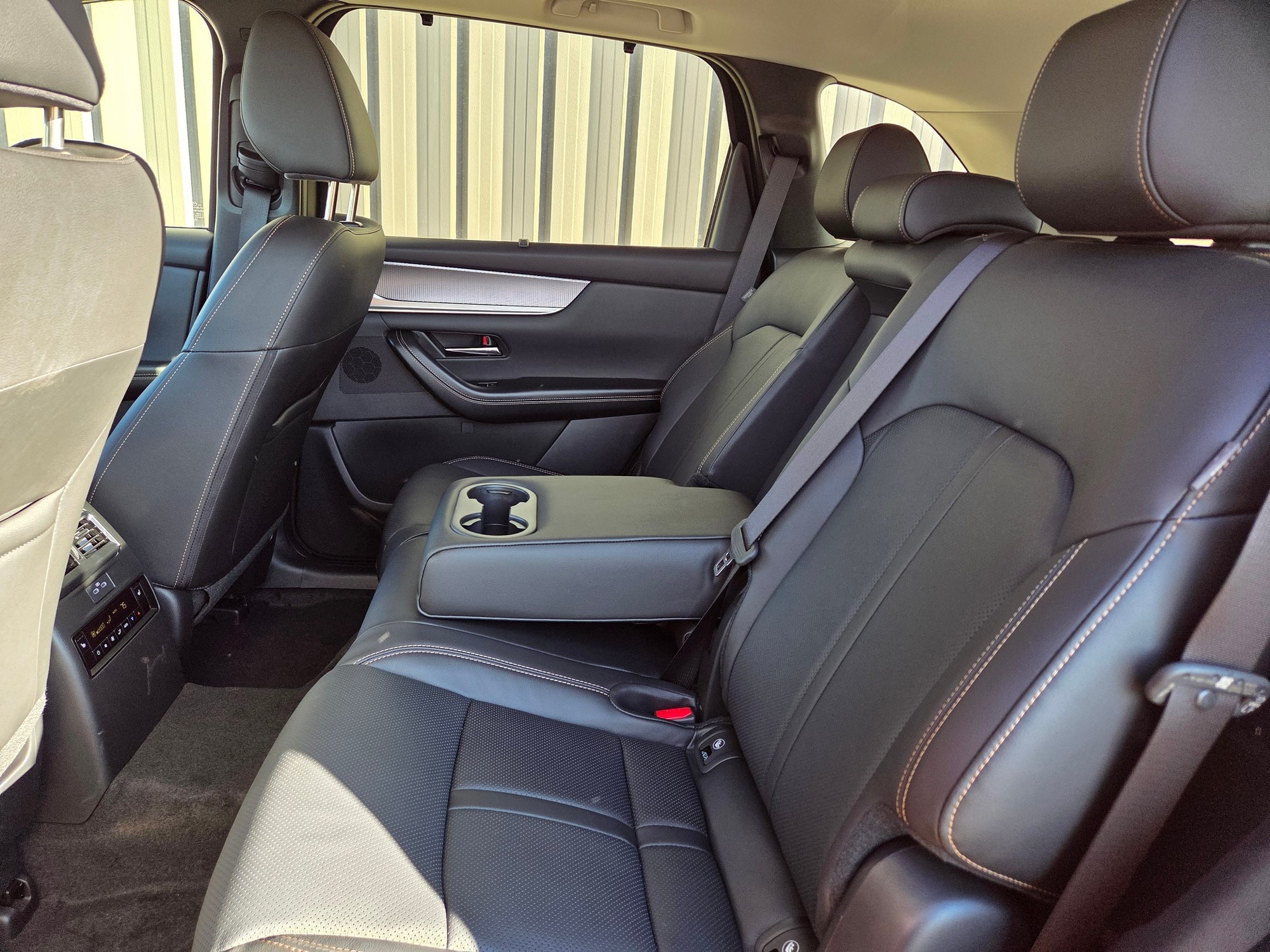 2026 Mazda CX-70 Preferred Package - Photo 12