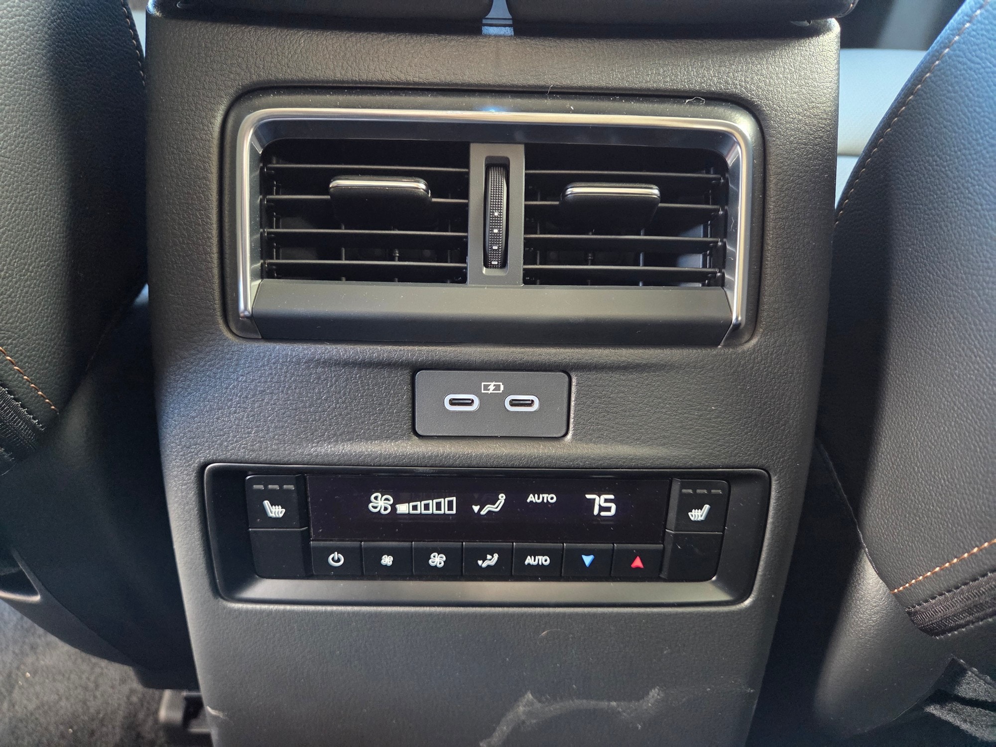 2026 Mazda CX-70 Preferred Package - Photo 13
