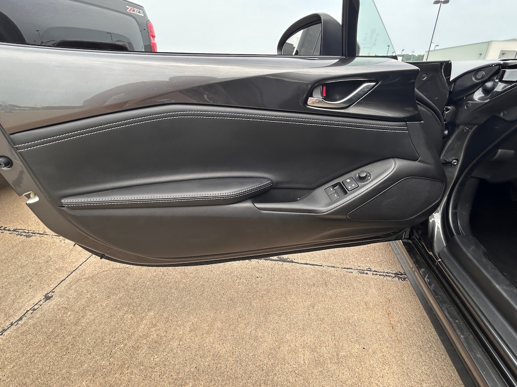 Used 2022 Mazda MX-5 Miata Grand Touring Convertible