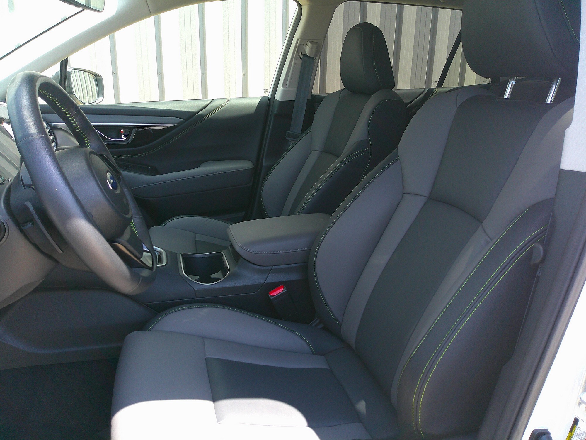 2025 Subaru Outback Onyx Edition photo 3