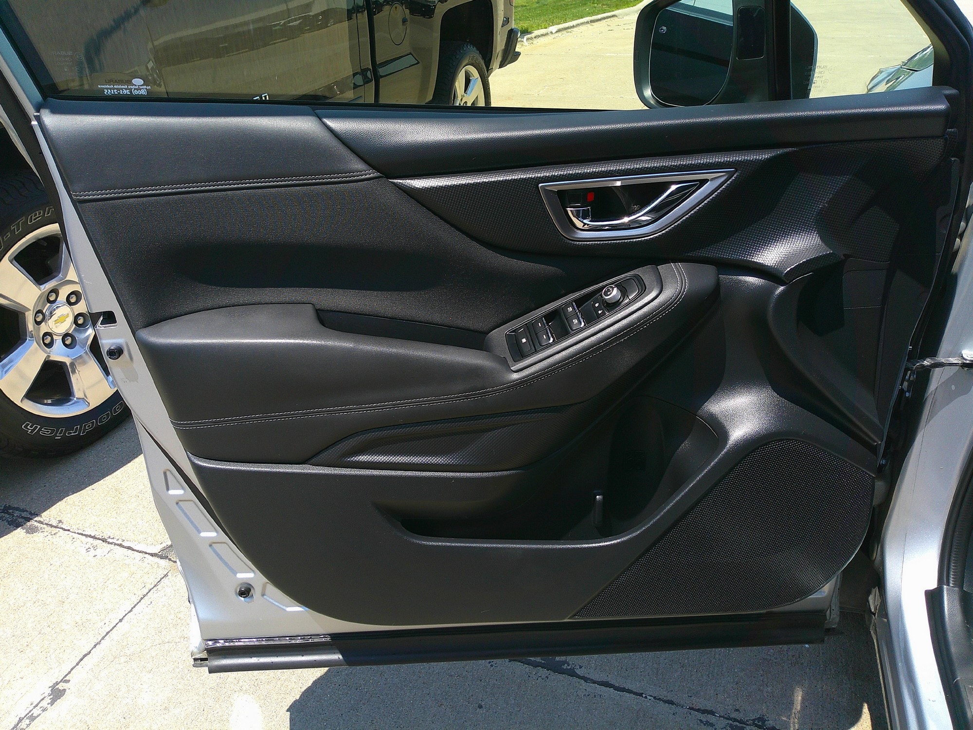 Used 2019 Subaru Forester Premium with VIN JF2SKAGC8KH554062 for sale in Sioux City, IA