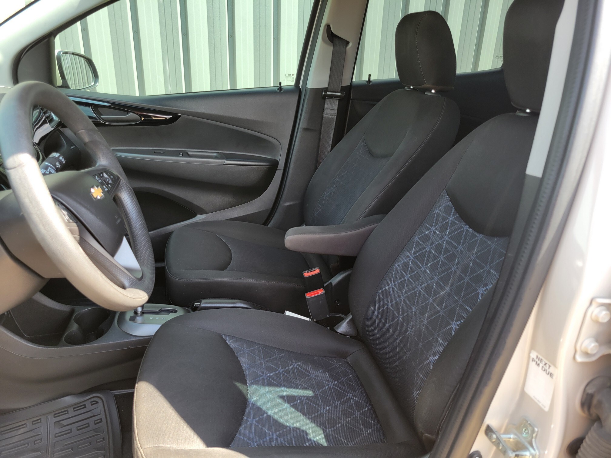 2021 Chevrolet Spark 1LT photo 2