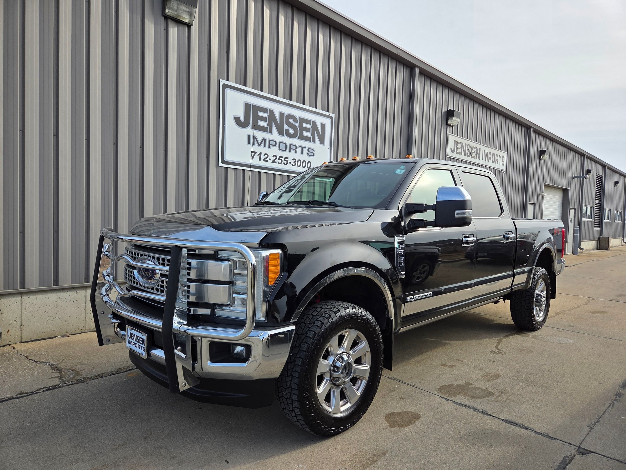 2017 Ford F-350 Super Duty Platinum