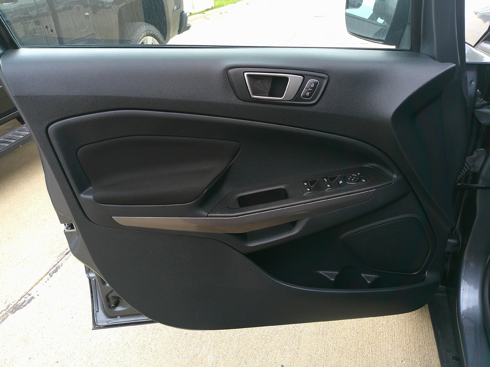 Used 2020 Ford Ecosport SE with VIN MAJ6S3GL0LC393299 for sale in Sioux City, IA