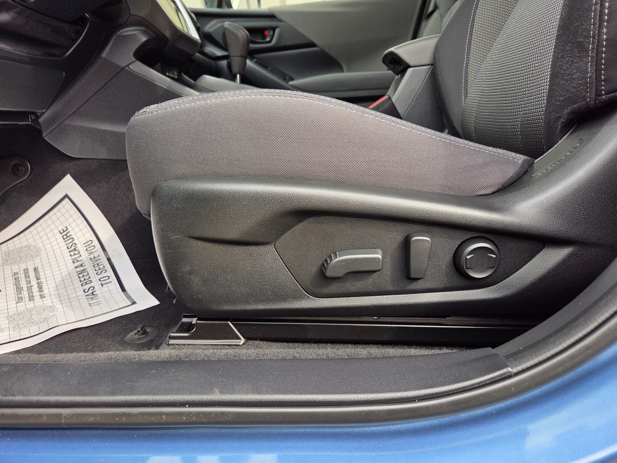 2024 Subaru Crosstrek Premium photo 4