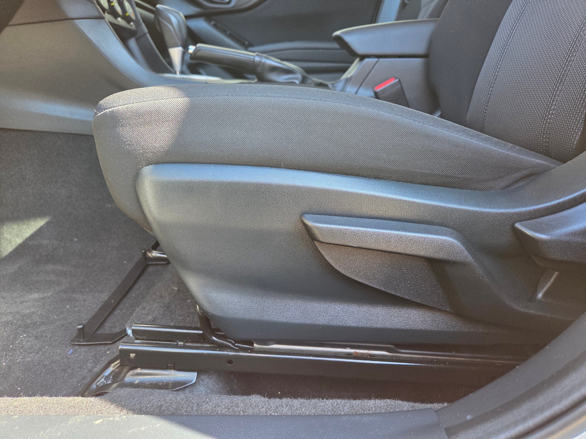 2020 Subaru Impreza Premium photo 2