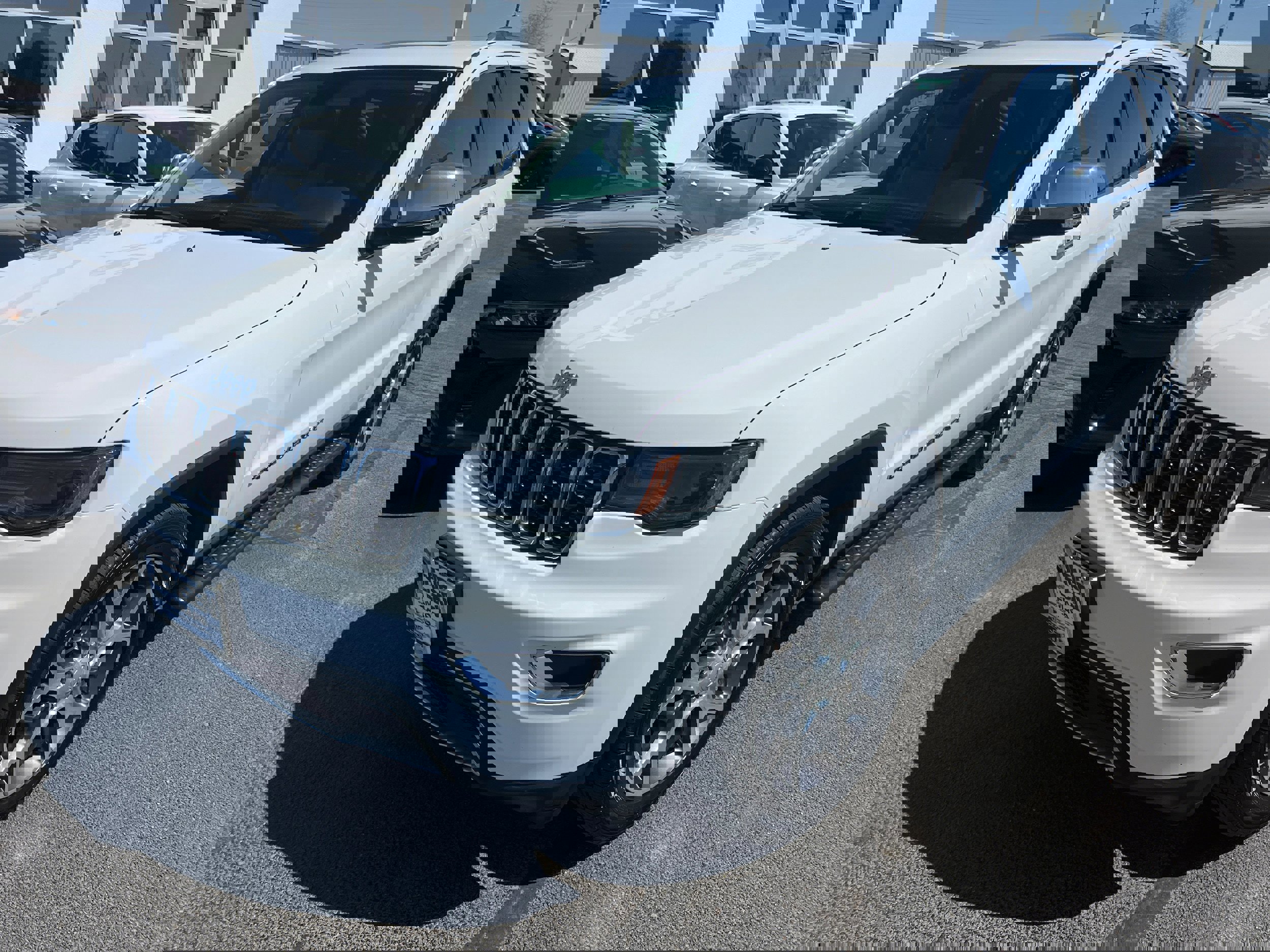 Used 2020 Jeep Grand Cherokee Limited with VIN 1C4RJFBG5LC353984 for sale in Le Mars, IA