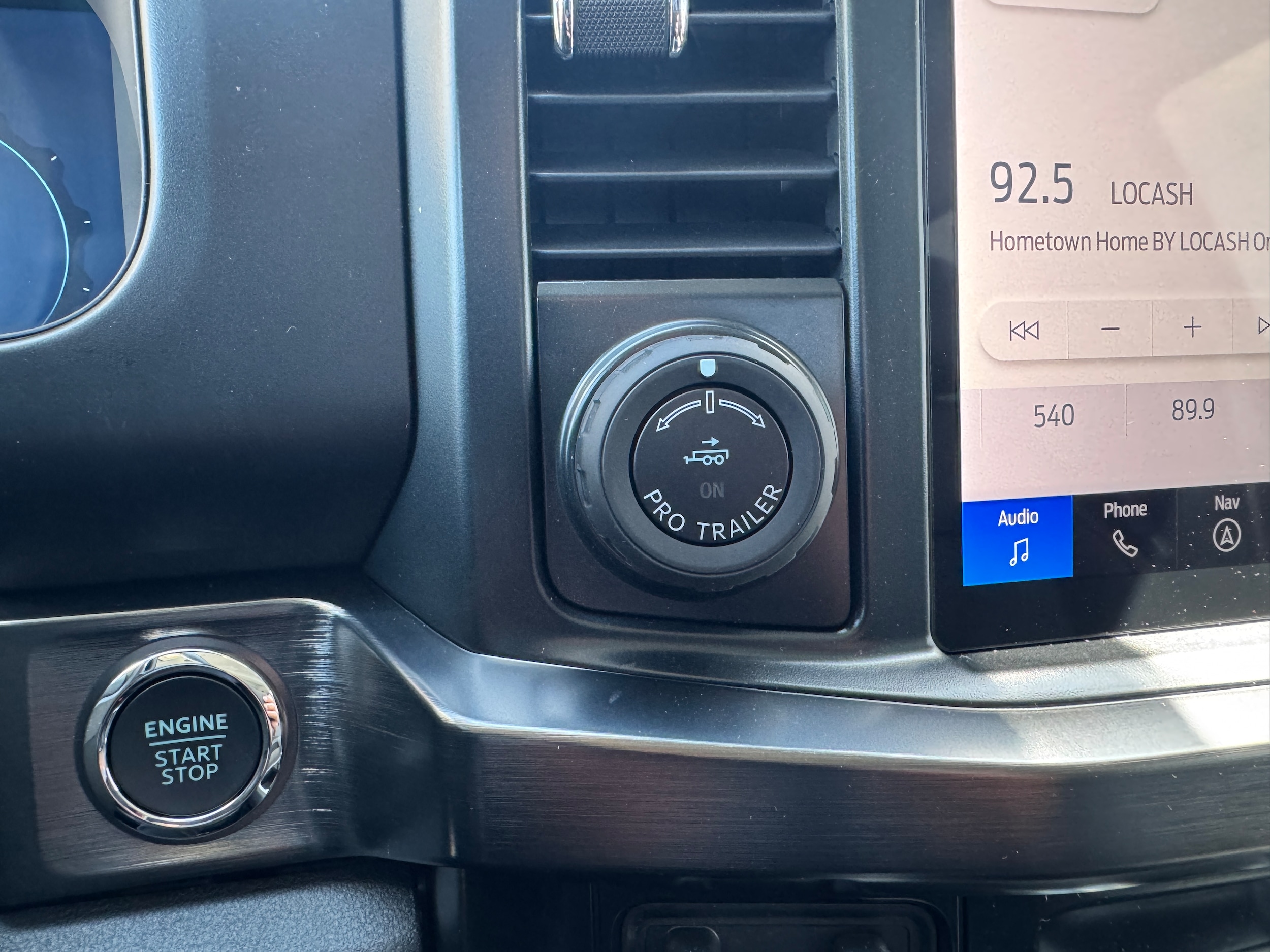 2025 Ford F-250 Super Duty Lariat - Photo 27