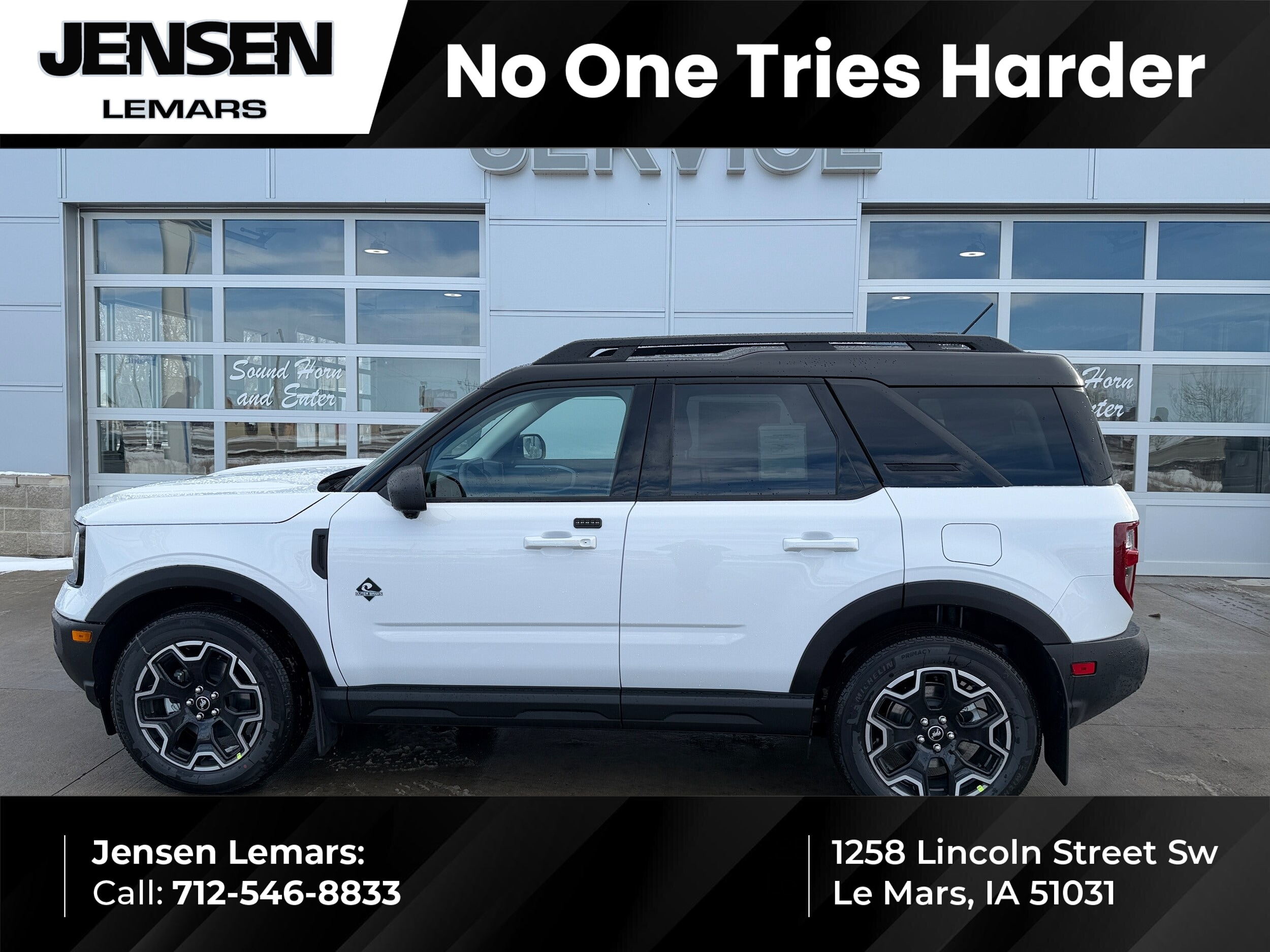 2025 Ford Bronco Sport Outer Banks's photo