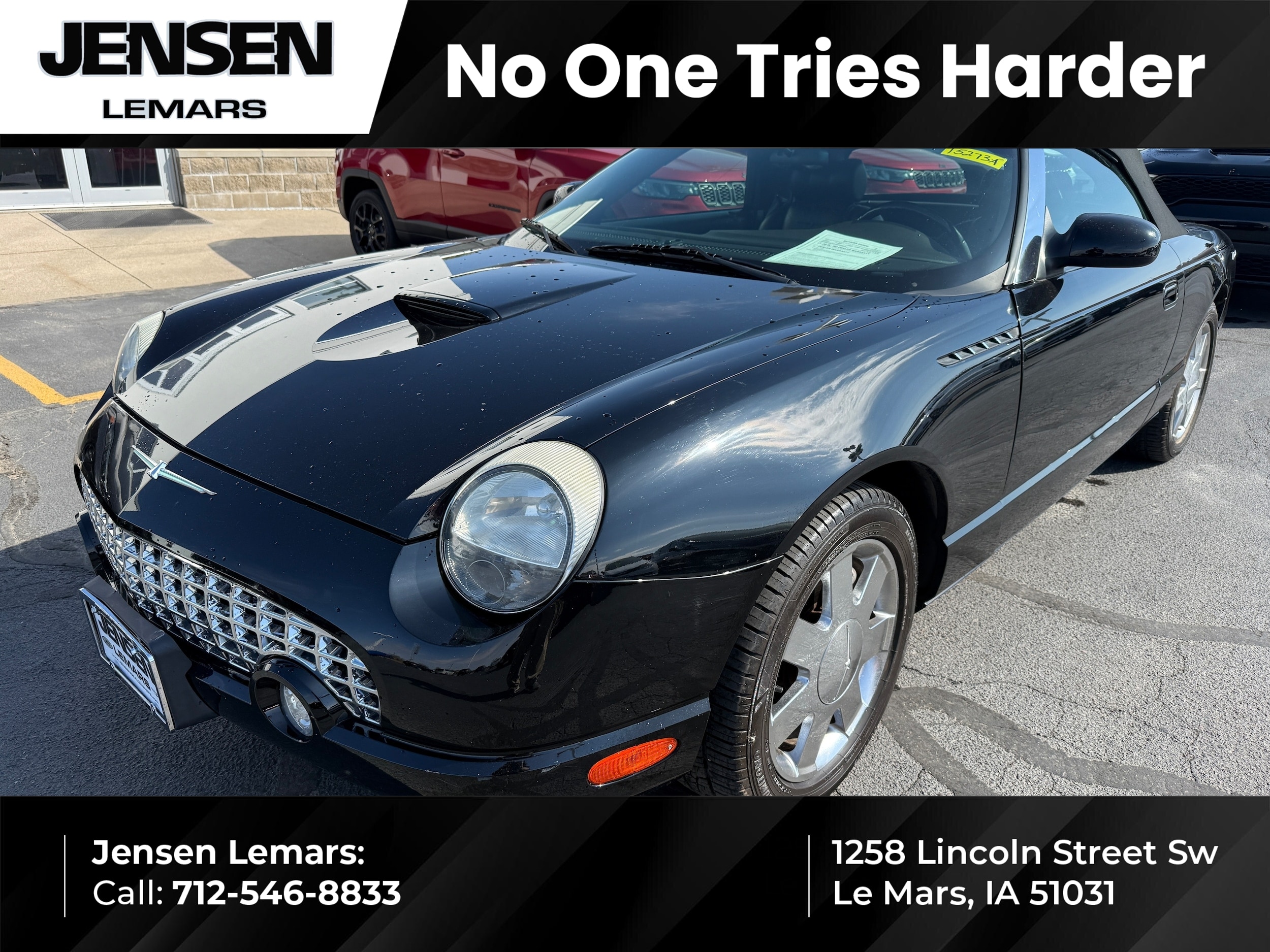 2002 Ford Thunderbird Deluxe's photo