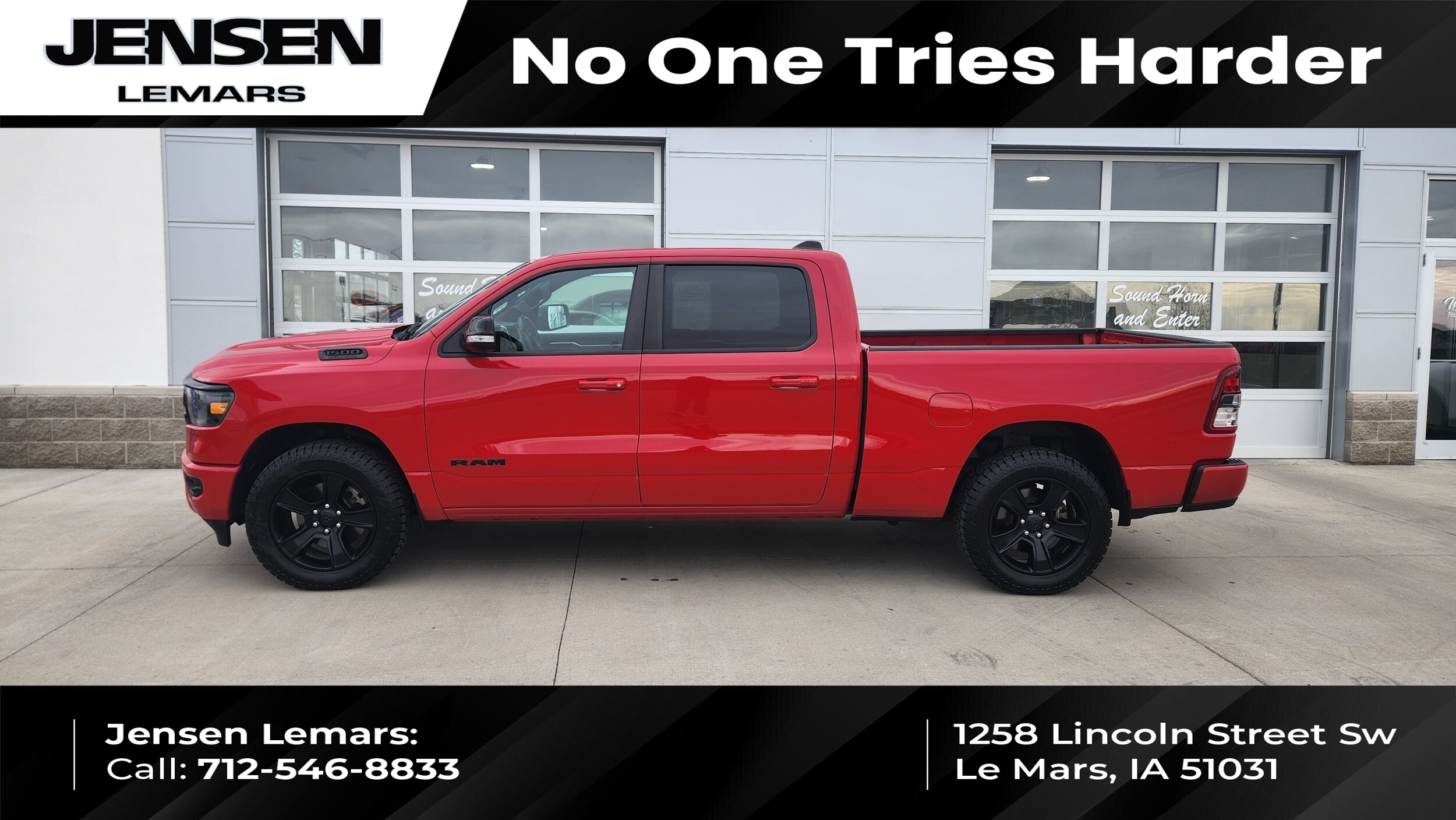 2022 RAM 1500 Big Horn/Lone Star 4x4 Crew Cab 6'4's photo