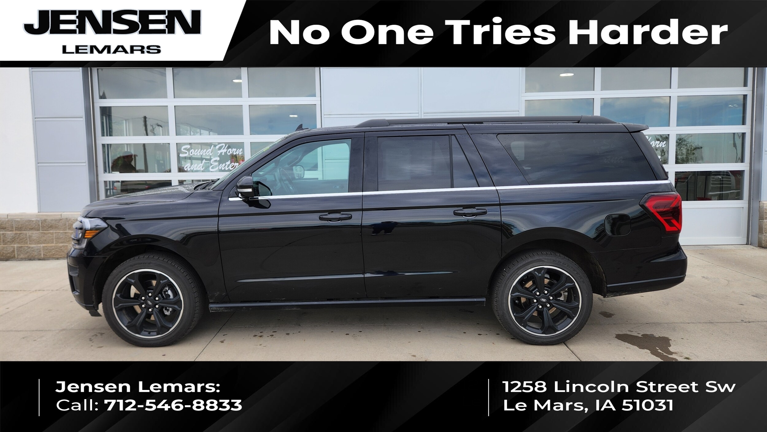 2023 Ford Expedition Max SUV 