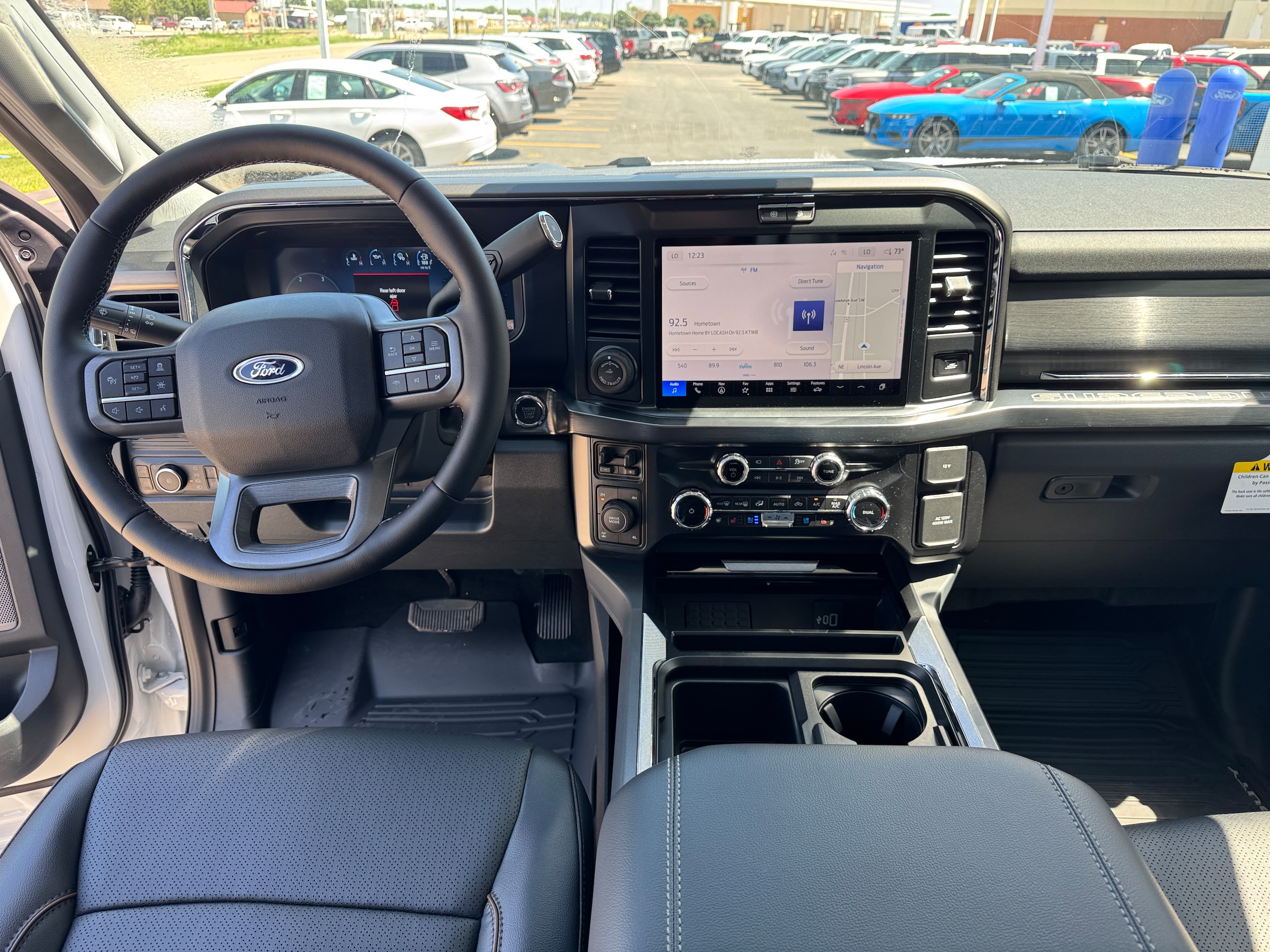 2025 Ford F-250 Super Duty Lariat - Photo 17