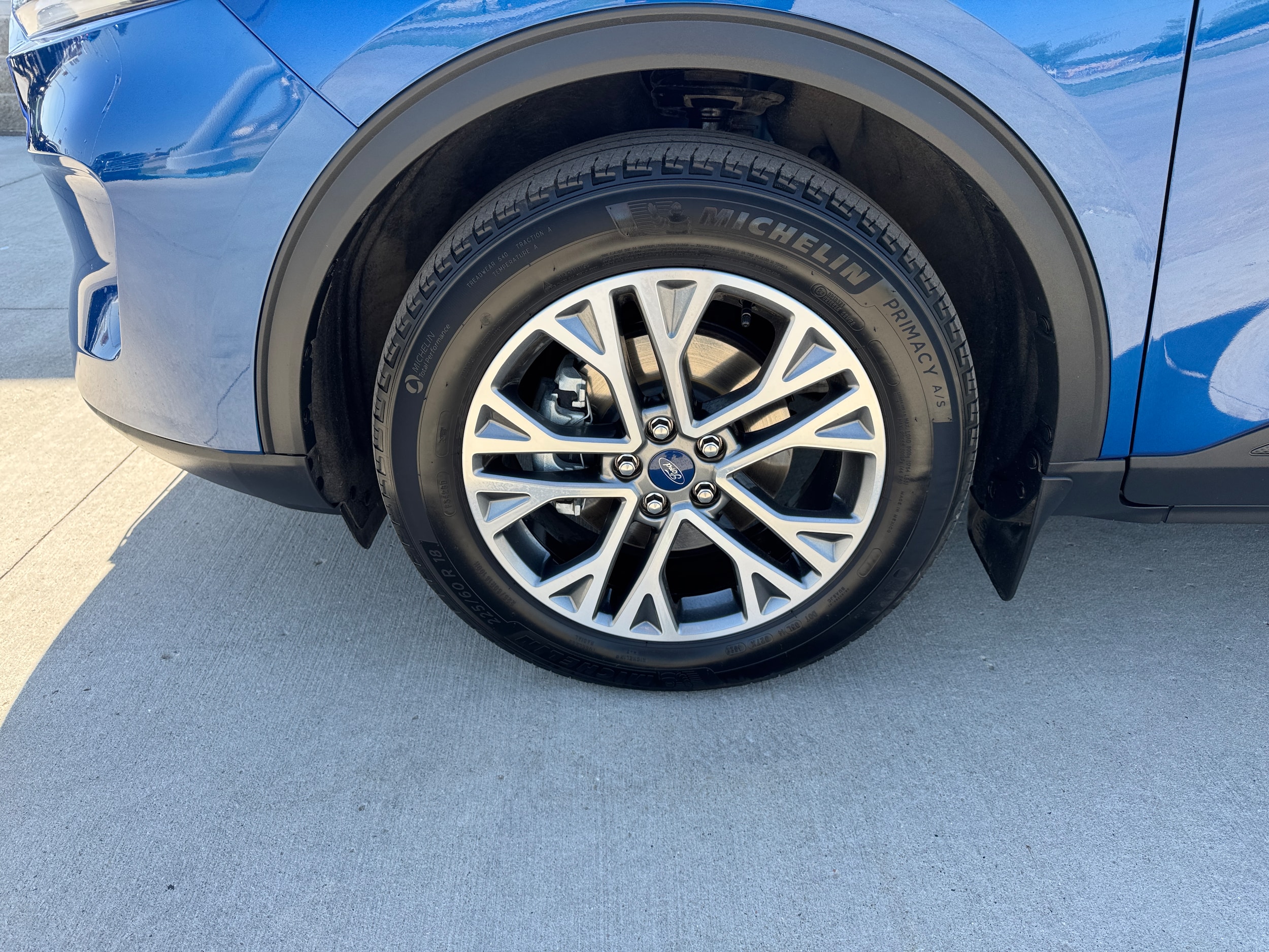 Used 2022 Ford Escape SEL with VIN 1FMCU9H67NUB94620 for sale in Le Mars, IA