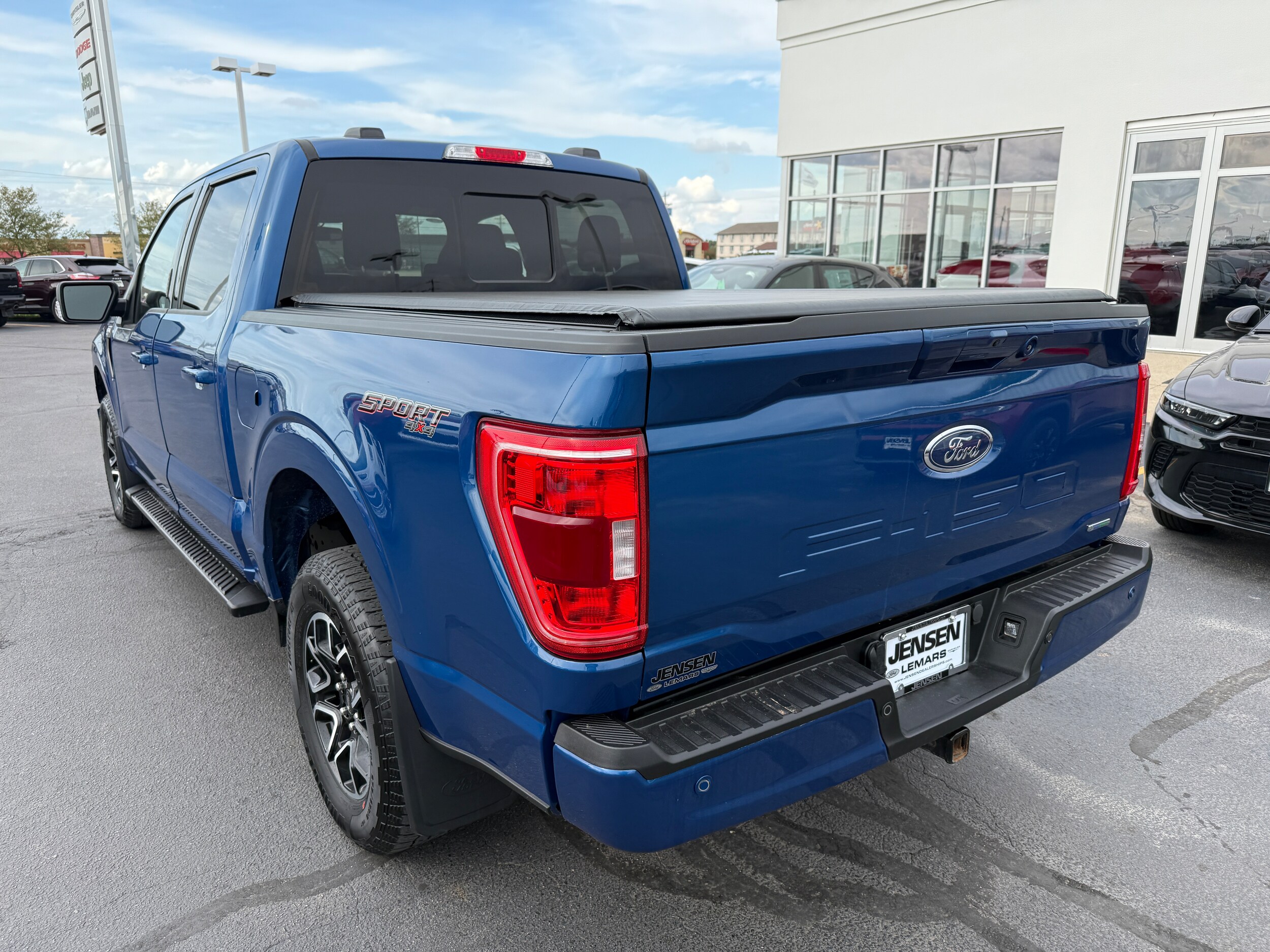 2023 Ford F-150 photo 3
