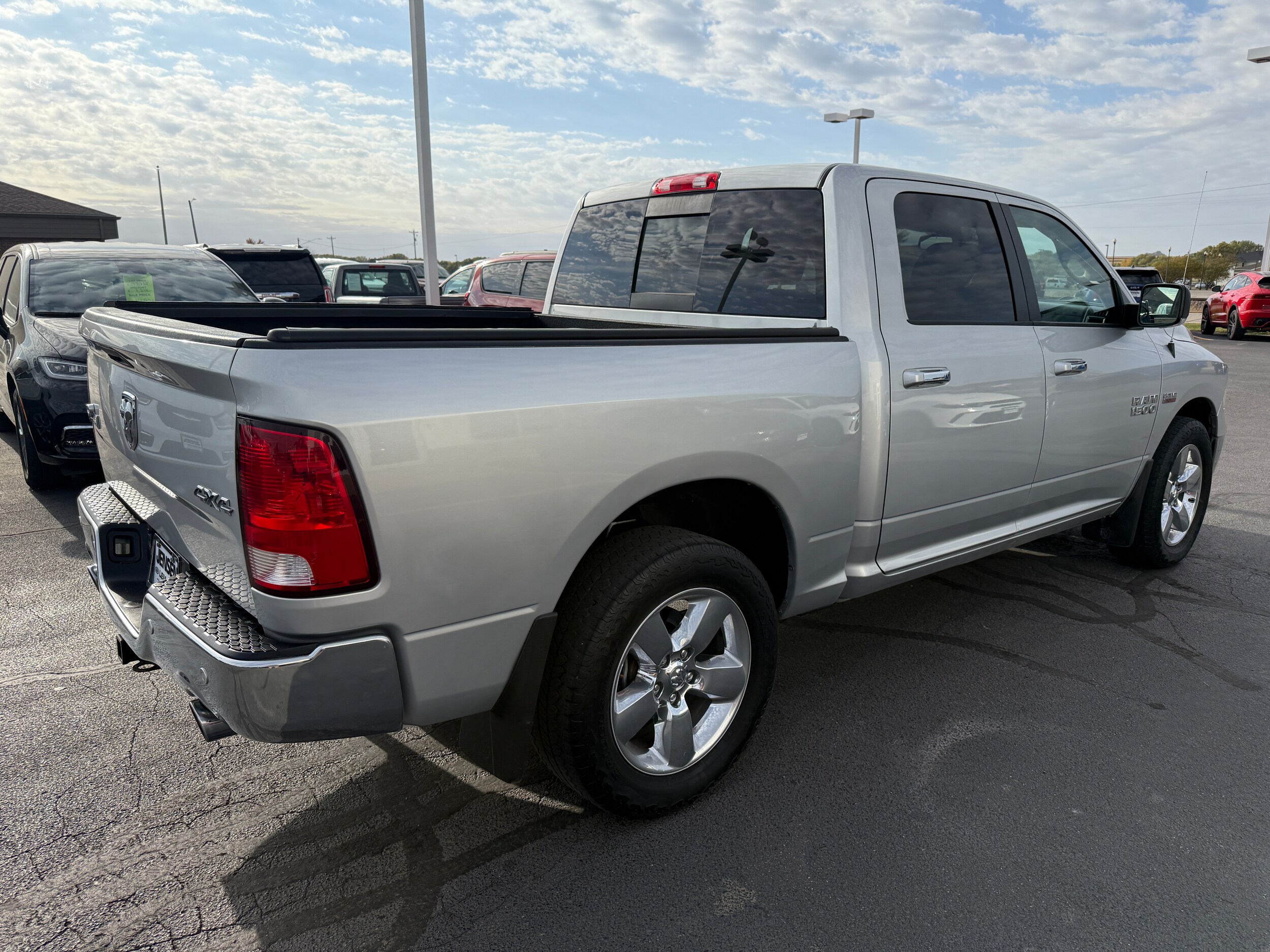 2016 Ram 1500 Big Horn photo 4