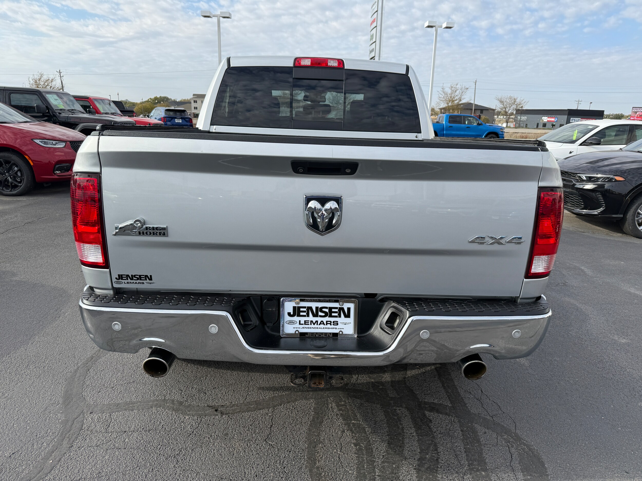 2016 Ram 1500 Big Horn photo 3
