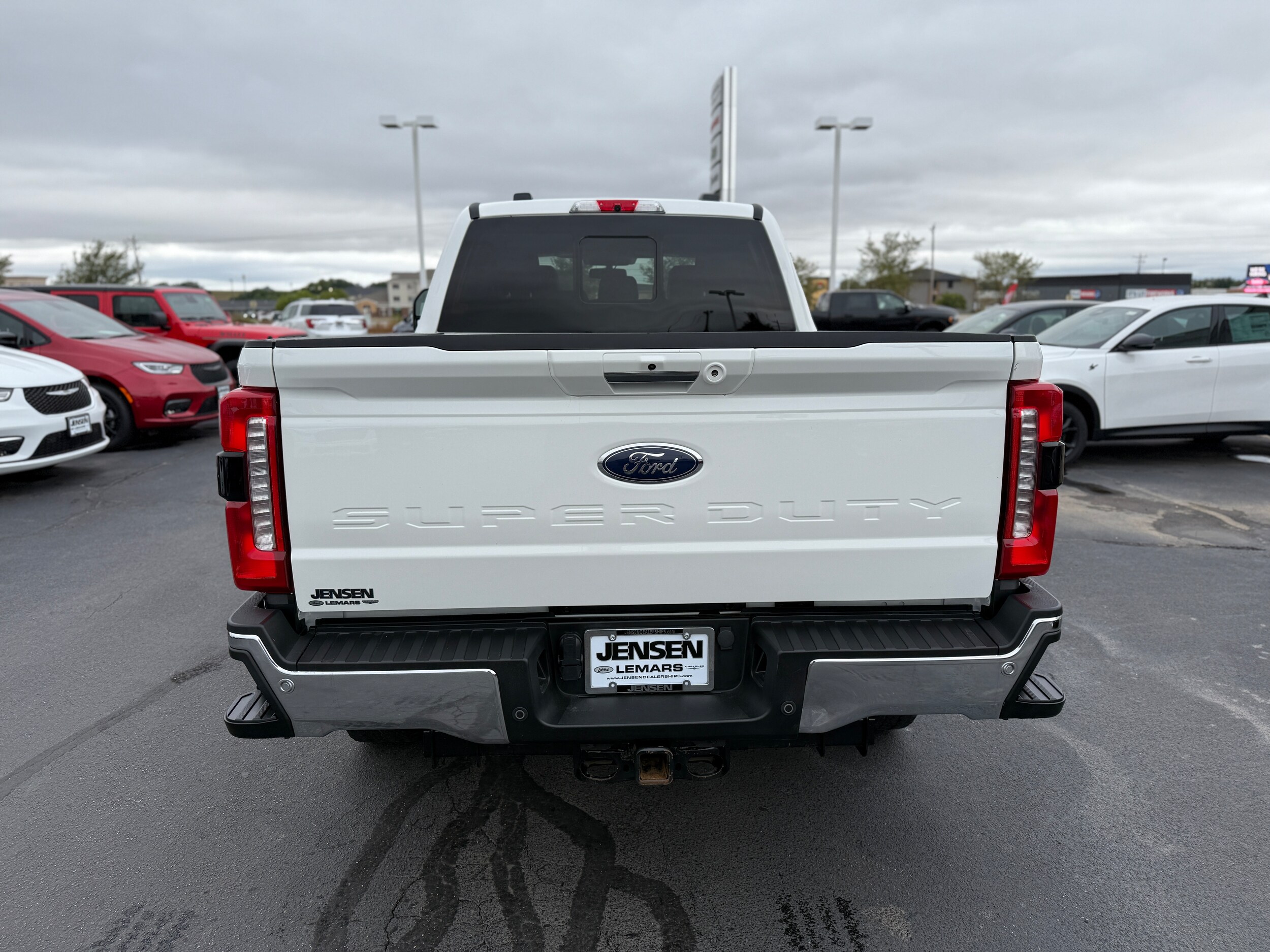 2023 Ford F-250 photo 3